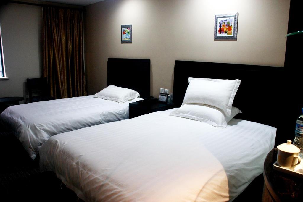 Jitai Hotel - People'S Square Branch Shanghai Zimmer foto